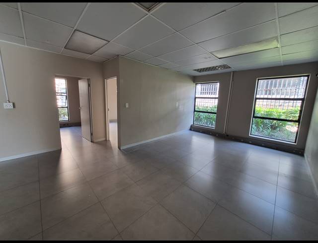 182M² OFFICE TO LET IN RIVONIA